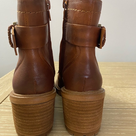 Zodiac Women’s Gemma Combat Boot - Picture 2 of 7